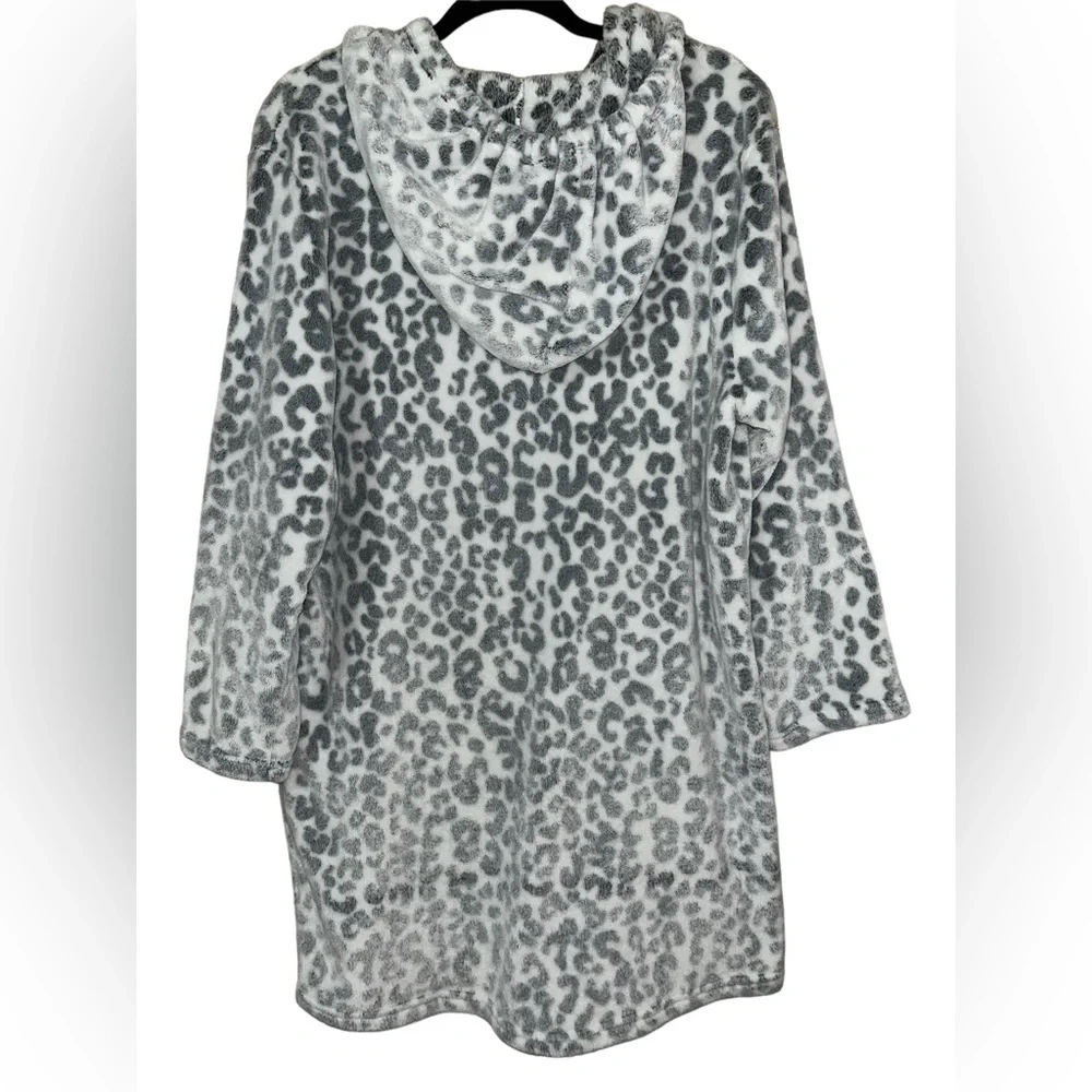 Wildfox Leopard Print Hooded Lounger - Picture 3 of 3